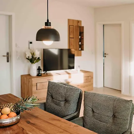 Sonneneck 2 * גוסלר